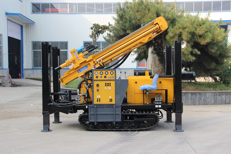 uyx200 drill rig 3